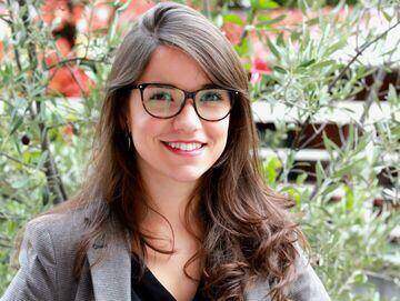 Portrait Elodie Canavieira Cabinet dentaire d'Ouchy - dentiste Lausanne